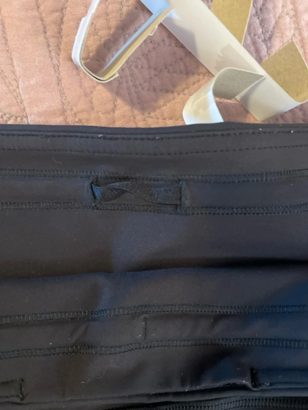 Lululemon Invigorate High Rise Tight 25” Black Size 16 - Picture 2 of 3